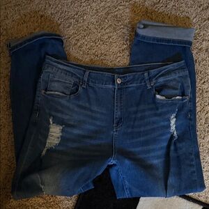 Classic Blue Distressed Women Jeans